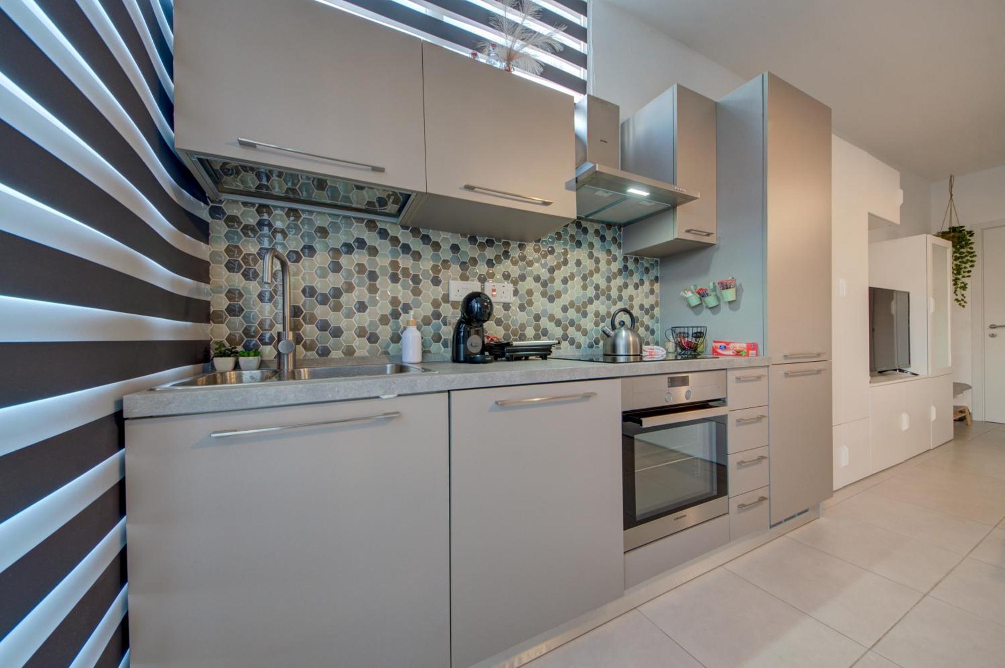 Cosy Penthouse In Hamrun - Walking Distance To Valletta Luaran gambar